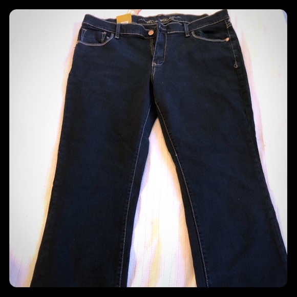 🆕 NWT Old Navy Jeans - size 14 - Picture 1 of 4
